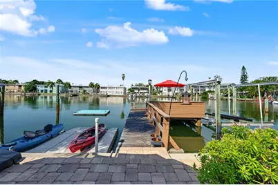 12000 4th Street E, Treasure Island, FL 33706 - Photo 6