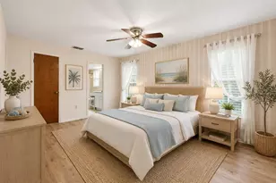 10681 Seminole Forest St E, Seminole, FL 33778 - Photo 20