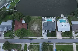 560 7th St S, Safety Harbor, FL 34695 - Photo 6