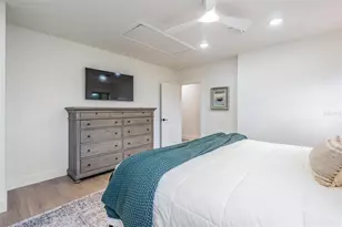 128 Carlyle Dr, Palm Harbor, FL 34683 - Photo 18