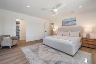 128 Carlyle Dr, Palm Harbor, FL 34683 - Photo 10