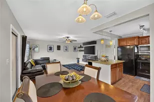 112 Gloucester Blvd, Sun City Center, FL 33573 - Photo 12