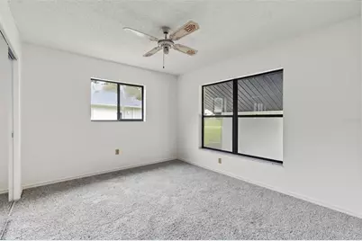 5328 Florentine Court, Spring Hill, FL 34608 - Photo 10