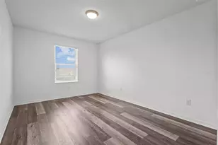 12124 Lake Blvd, New Port Richey, FL 34655 - Photo 12
