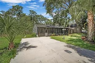 4715 W Knights Ave, Tampa, FL 33611 - Photo 2