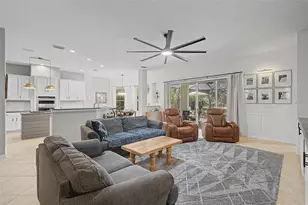 19724 Prince Benjamin Dr, Lutz, FL 33549 - Photo 14
