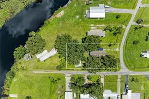 35920 Hilnick Dr, Punta Gorda, FL 33982 - Photo 12