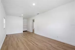 4409 W Pearl Ave, Tampa, FL 33611 - Photo 36