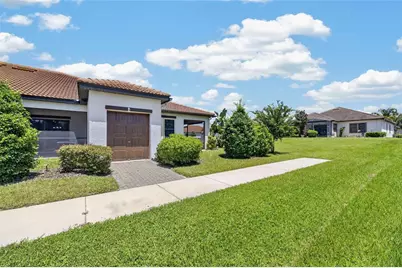 5325 Stoic Vale Drive, Wimauma, FL 33598 - Photo 6