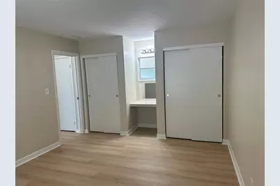 344 33rd Avenue N #F, Saint Petersburg, FL 33704 - Photo 12