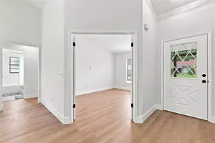 1607 Oak Arbor Ln, Valrico, FL 33596 - Photo 6