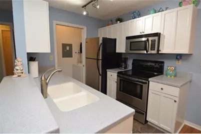 10263 Gandy Boulevard N #2403, Saint Petersburg, FL 33702 - Photo 6