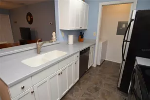 10263 Gandy Blvd N, Saint Petersburg, FL 33702 - Photo 8