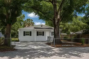 9412 N Elmer St, Tampa, FL 33612 - Photo 2