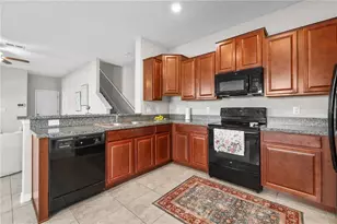 7667 Ginger Lily Ct, Tampa, FL 33619 - Photo 18