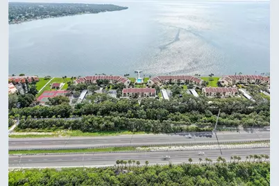 7510 Sunshine Skyway Lane S #T13, Saint Petersburg, FL 33711 - Photo 26