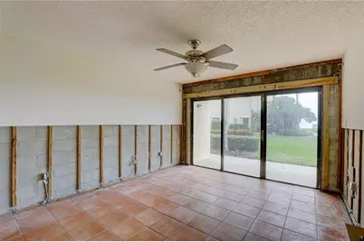 7510 Sunshine Skyway Lane S #T13, Saint Petersburg, FL 33711 - Photo 10