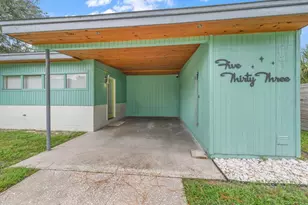533 Broxburn Ave, Temple Terrace, FL 33617 - Photo 2
