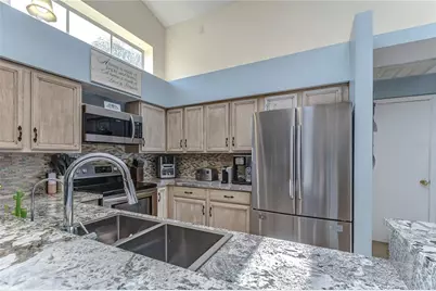 9502 Sunnyoak Drive, Riverview, FL 33569 - Photo 8