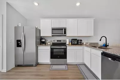 5761 Helmsman Court, Tampa, FL 33619 - Photo 20