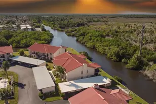 9940 Eagles Point Cir, Port Richey, FL 34668 - Photo 44