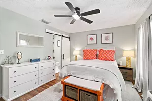 3015 W Cleveland St, Tampa, FL 33609 - Photo 22