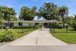 6701 13th St N, Tampa, FL 33604 - Photo 2