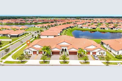 17255 Holly Well Avenue, Wimauma, FL 33598 - Photo 6