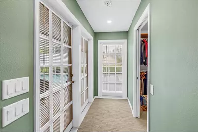 12383 Windtree Boulevard, Seminole, FL 33772 - Photo 36