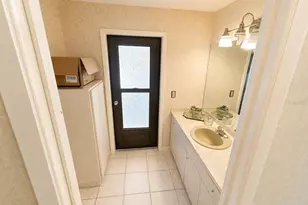 6701 Pemberton View Dr, Seffner, FL 33584 - Photo 32