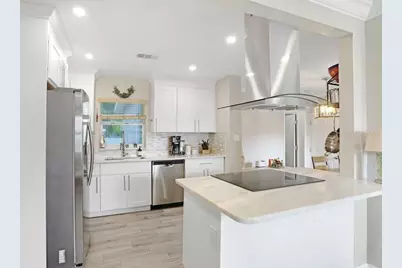 4415 W Bay Villa Avenue, Tampa, FL 33611 - Photo 6