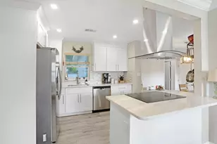 4415 W Bay Villa Ave, Tampa, FL 33611 - Photo 6