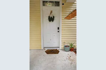 2214 Golden Oak Lane, Valrico, FL 33594 - Photo 2