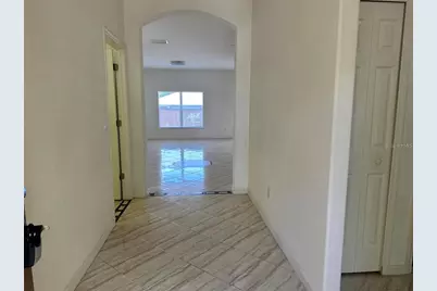 903 Coade Stone Drive, Seffner, FL 33584 - Photo 2