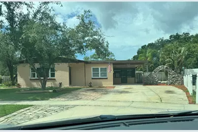 5608 Gateway Drive, Tampa, FL 33615 - Photo 1