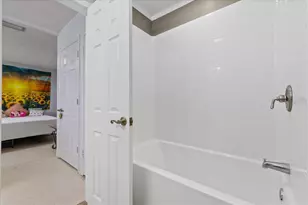 5809 N Hale Ave, Tampa, FL 33614 - Photo 52