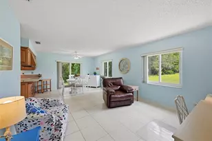 1803 New Bedford Dr, Sun City Center, FL 33573 - Photo 22