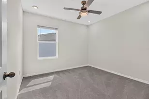 8358 Hardy Bay Loop, Wesley Chapel, FL 33545 - Photo 32