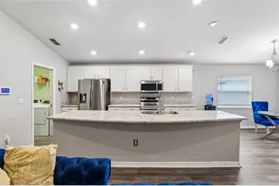 1042 Corso Dr, Winter Haven, FL 33884 - Photo 10