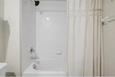 9706 Pembrooke Pines Drive, Sun City Center, FL 33573 - Photo 20