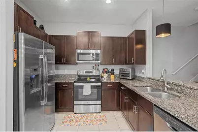 9706 Pembrooke Pines Drive, Sun City Center, FL 33573 - Photo 8
