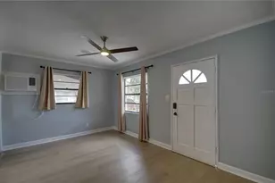 820 86th Ave N, Saint Petersburg, FL 33702 - Photo 10