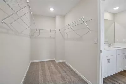 36605 Sagemoor Drive, Zephyrhills, FL 33541 - Photo 12