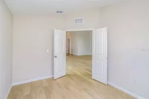 36691 Thornhedge Dr, Zephyrhills, FL 33541 - Photo 20