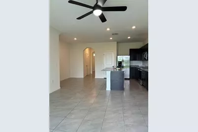34218 Redwood Dawn Lane, Wesley Chapel, FL 33543 - Photo 12