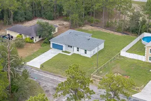 9481 N Stafford Dr, Citrus Springs, FL 34433 - Photo 4