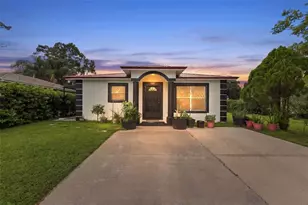 1801 Bethune Dr, Plant City, FL 33563 - Photo 1