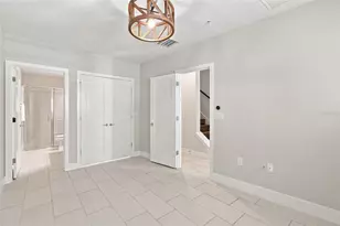 931 Arlington Ave N, Saint Petersburg, FL 33705 - Photo 10
