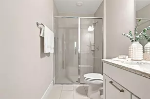 931 Arlington Ave N, Saint Petersburg, FL 33705 - Photo 14