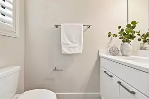 931 Arlington Ave N, Saint Petersburg, FL 33705 - Photo 22